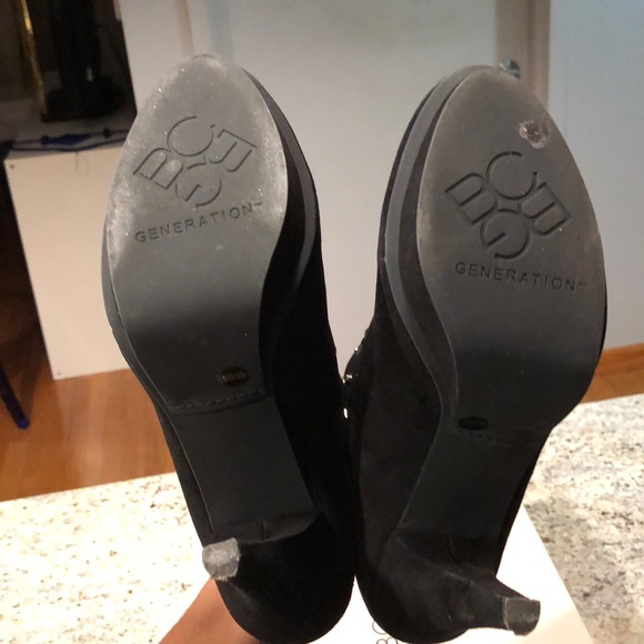 BCBGeneration Model - Picture 4 of 5